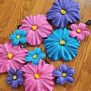 Wallflower Luau Party Decorations